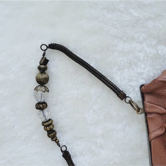 African Vintage Face Crinkled Purse - Picture 12 of 12